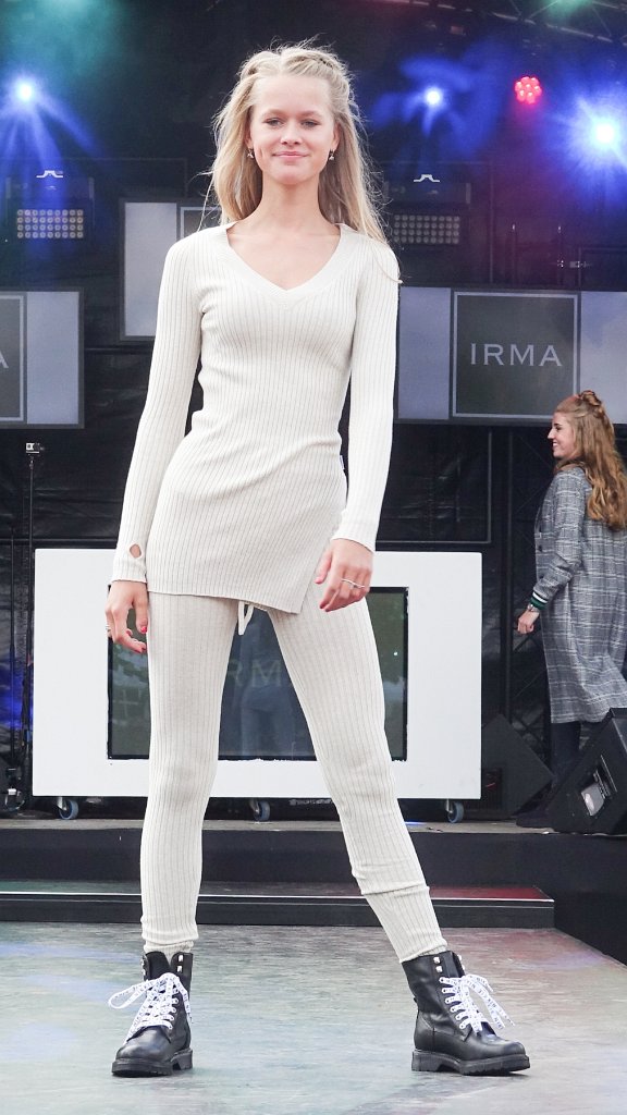 Modeshow 2018 A 173.jpg